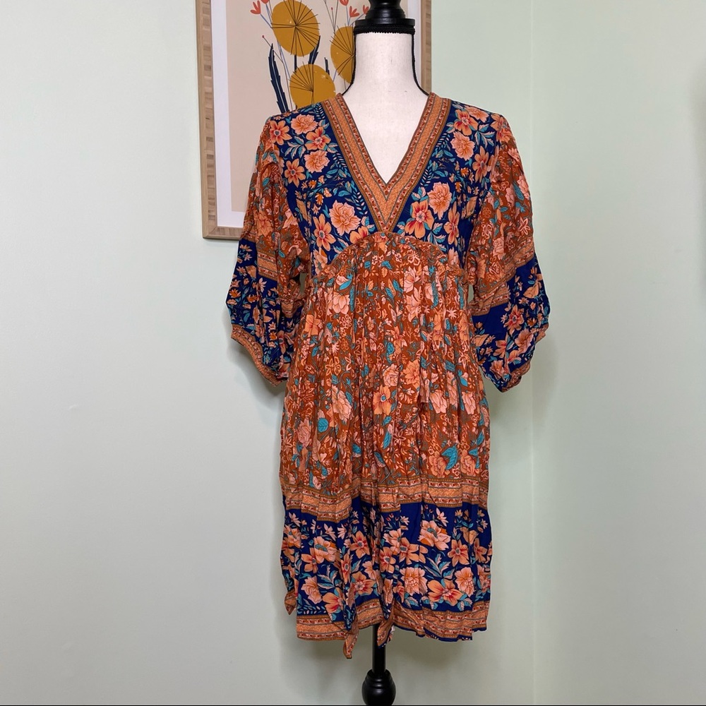 💥Only 1 Left! Rust Orange and Navy Peasant Dress - Picture 1 of 4